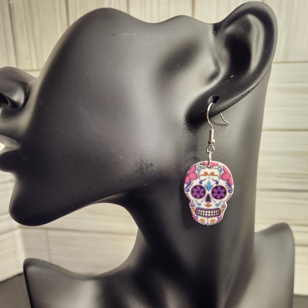 Spooky Skull Novelty Earrings